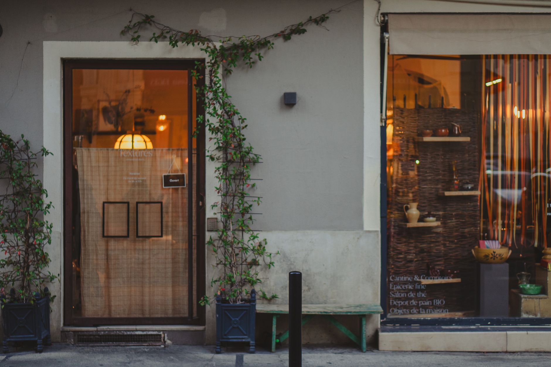 Façade de la Boulangerie Mestre à Nîmes, site livré par Arcade Digitale